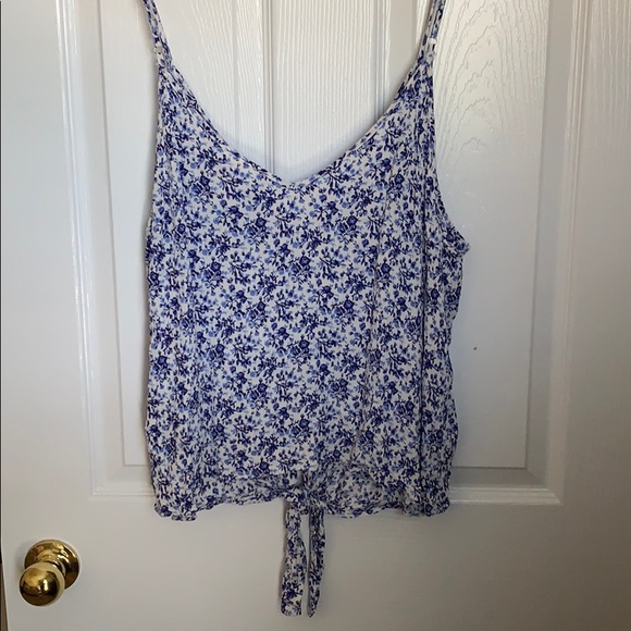 H&M Floral Tie Tank - Picture 2 of 4